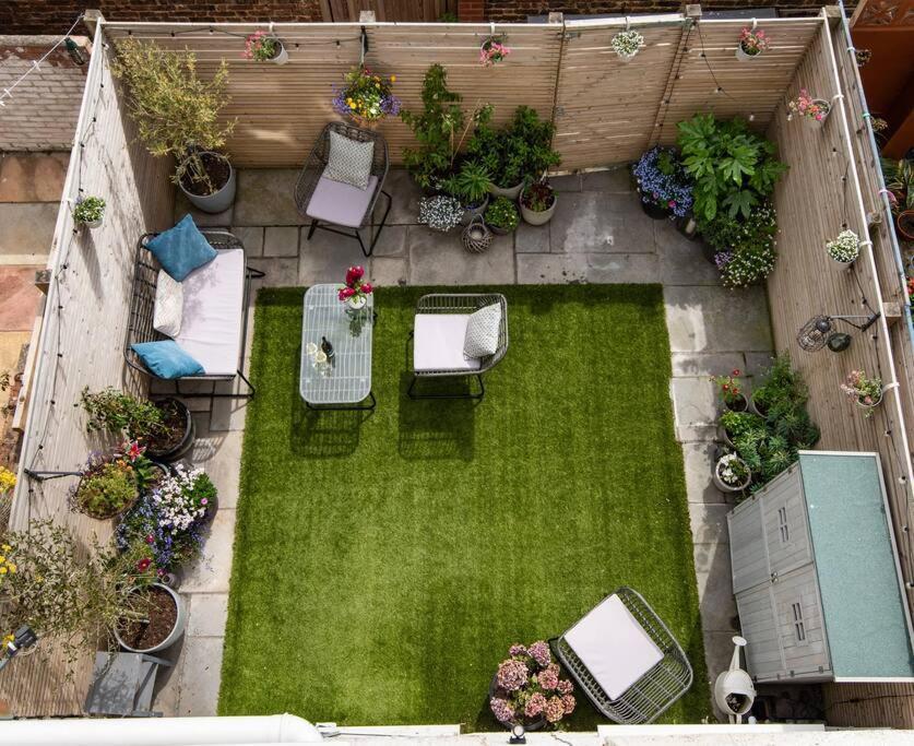 Villa Newly Renovated Victorian House With Free Parking Hove Exterior foto